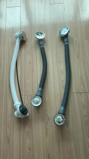 Акриловый слив для ванны Q424 1100 мм с хромированной крышкой